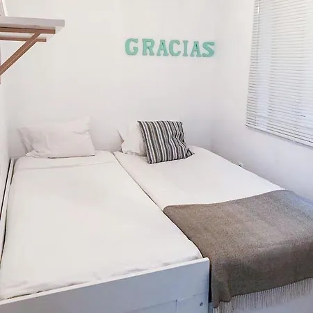 Apartment Hola Atarazanas